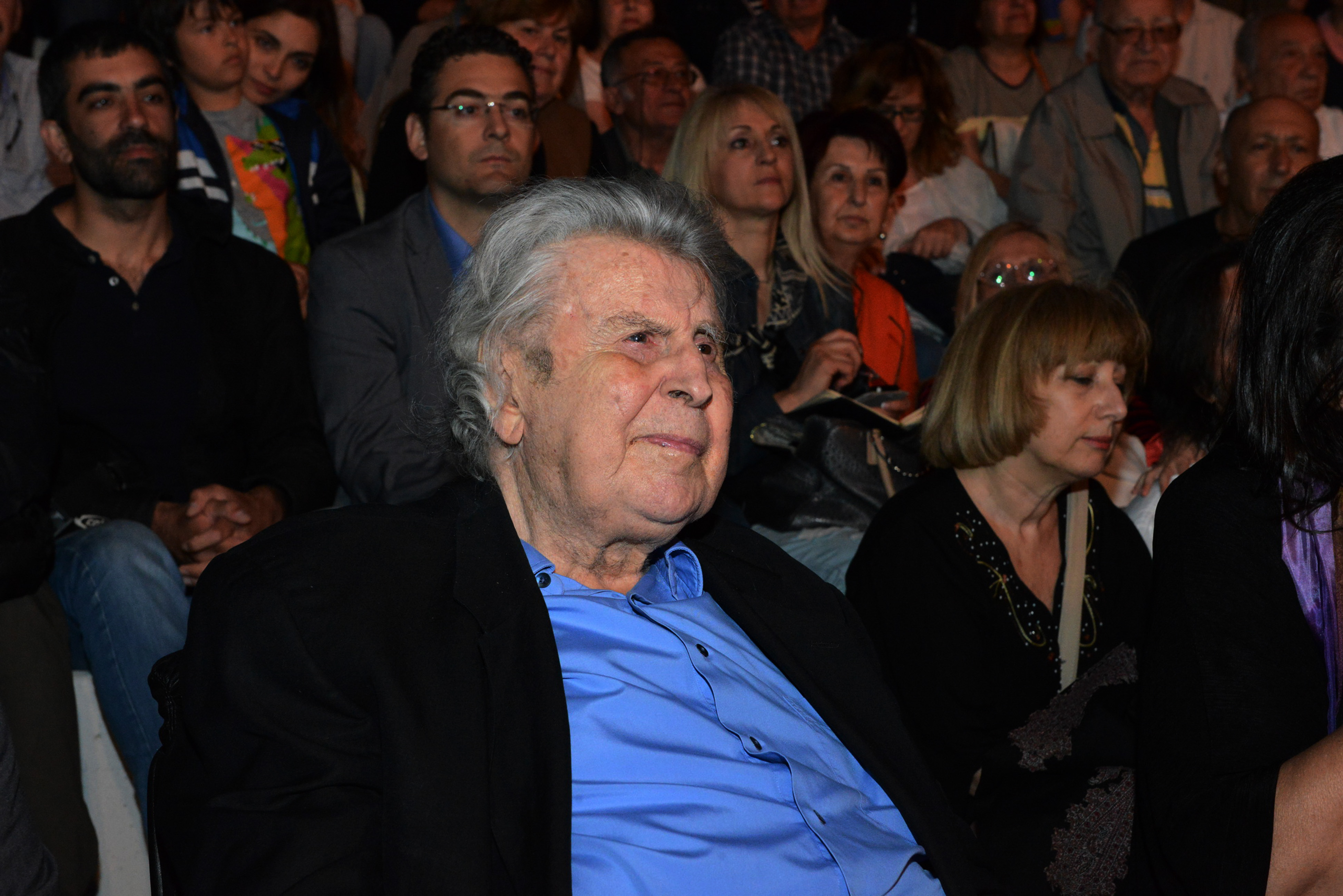 Μίκης Θεοδωράκης: «Για την αντικομμουνιστική υστερία»