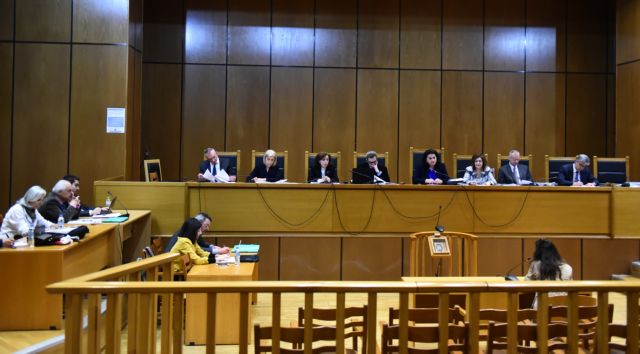 Δίκη ΧΑ: Οι χρυσαυγίτες μιλούσαν με θαυμασμό για τον Χίτλερ