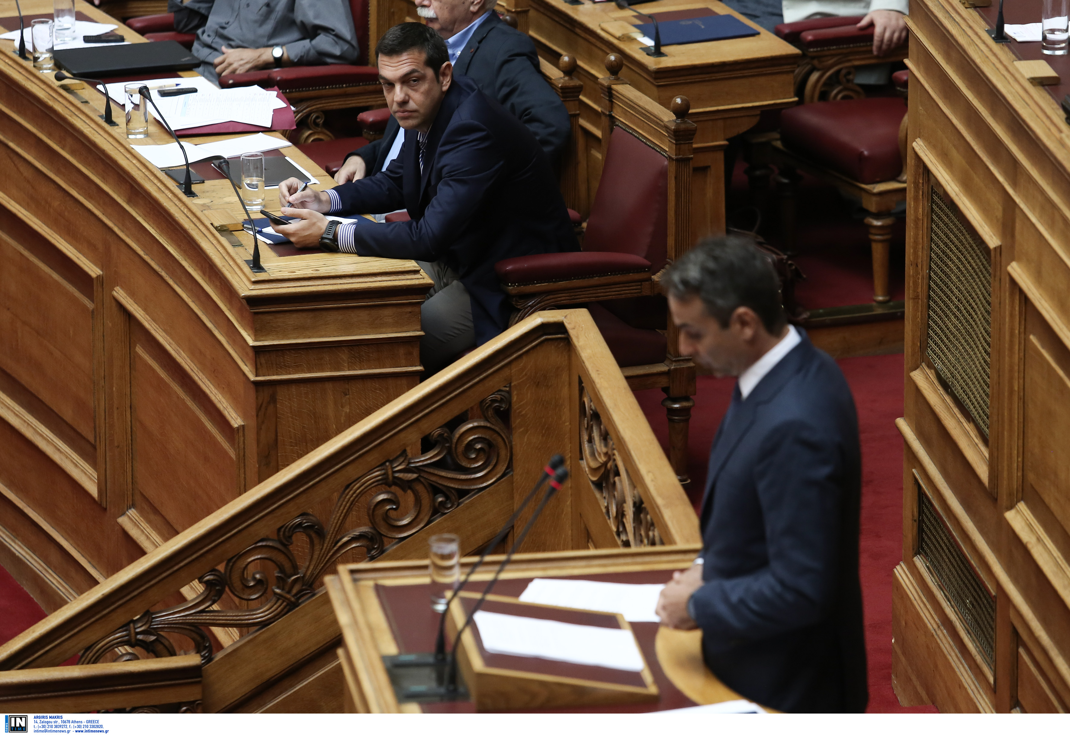 Κυβέρνηση vs ΝΔ: Στα χαρακώματα για την επόμενη ημέρα της τρίτης αξιολόγησης