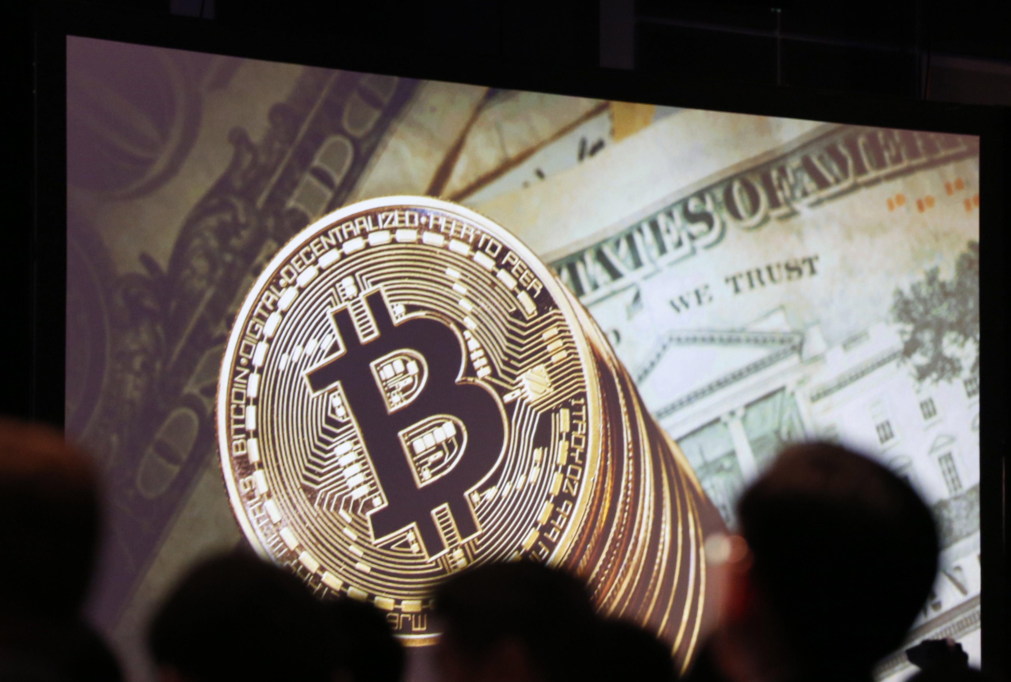 Η διαπραγμάτευση των bitcoin futures εκτόξευσε την τιμή του στα $18.700