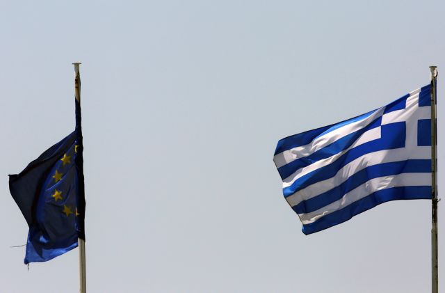 FT: Η Ευρώπη θεωρεί την Ελλάδα εστία σταθερότητας