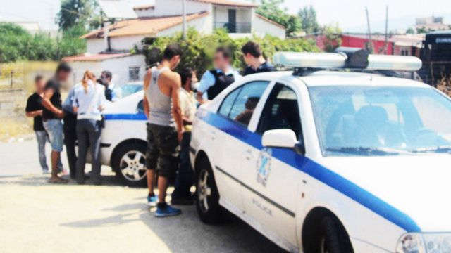 Τρίχρονο αγοράκι τραυματίστηκε σοβαρά από πυροβολισμούς στο Ζεφύρι