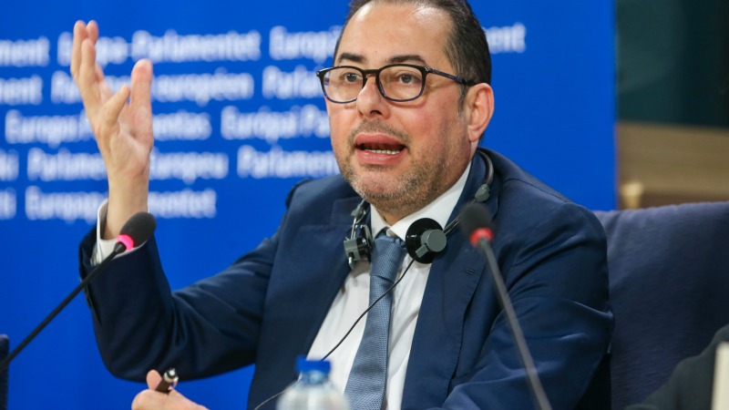 Παραίτηση Πιτέλα από επικεφαλής των Ευρωσοσιαλιστών