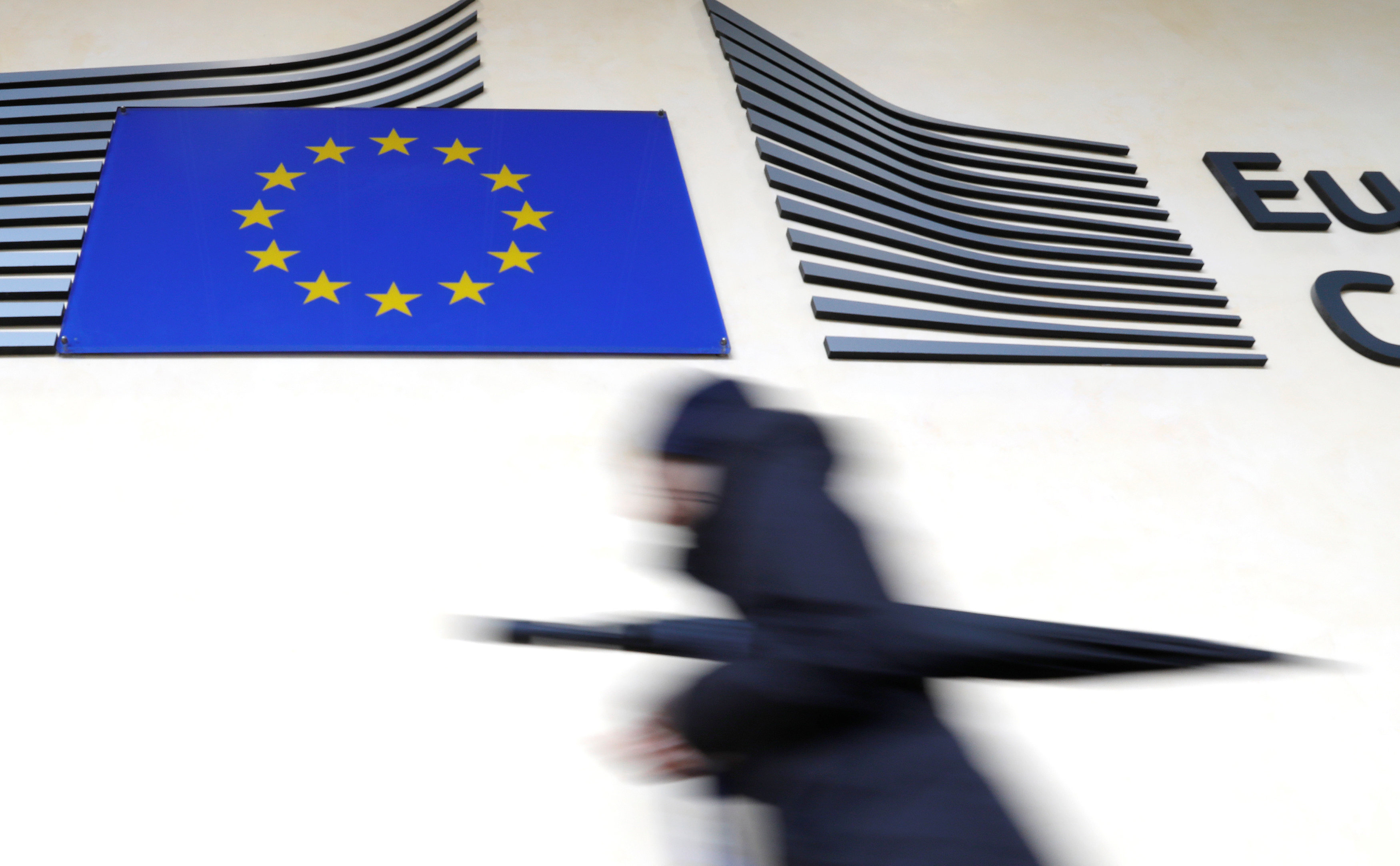ΕΕ: Μέτρα προστασίας εταιρειών από αμερικανικές κυρώσεις