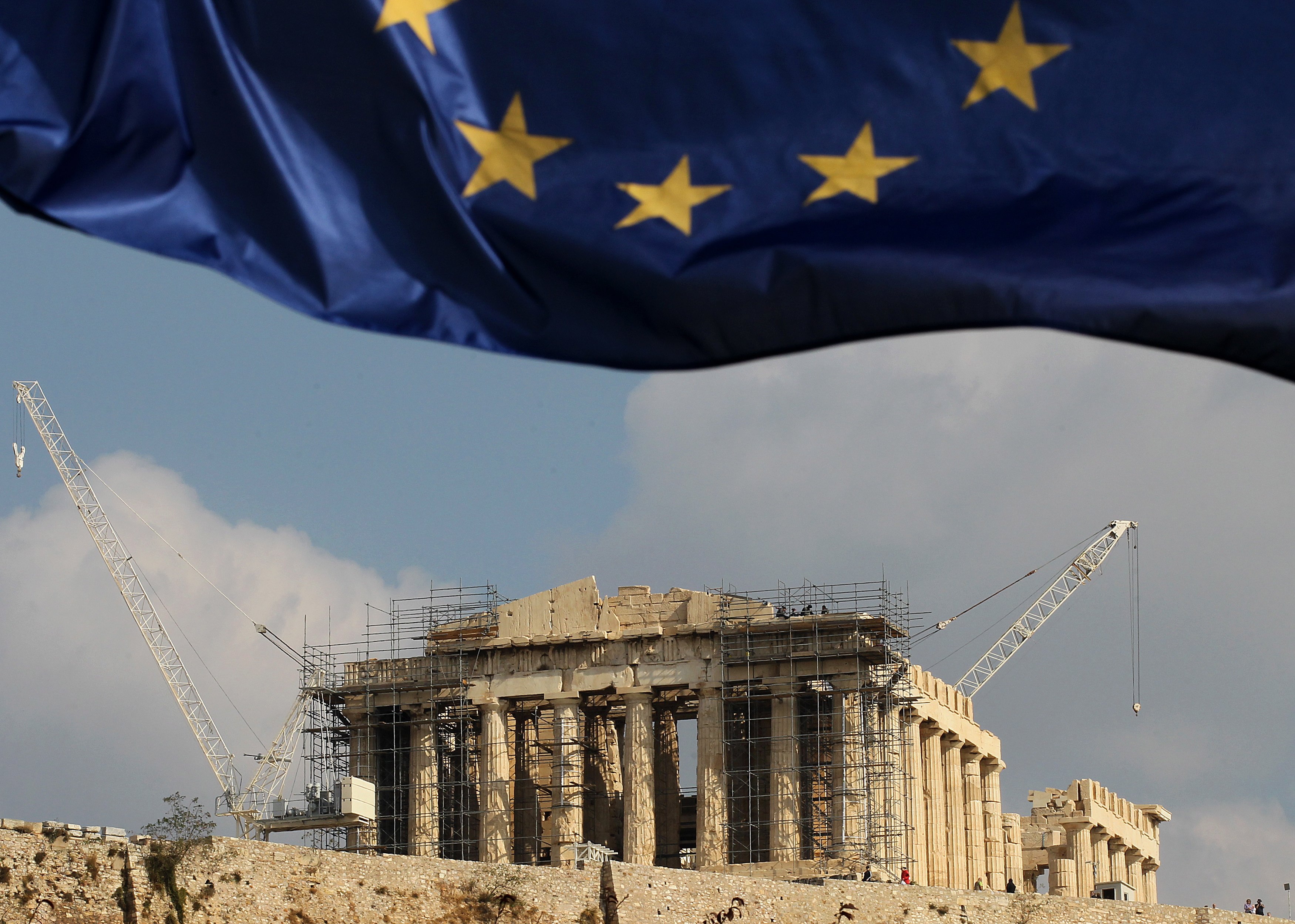 Αξιωματούχος ΕΕ: Τον Ιούνιο οι τελικές αποφάσεις για το χρέος