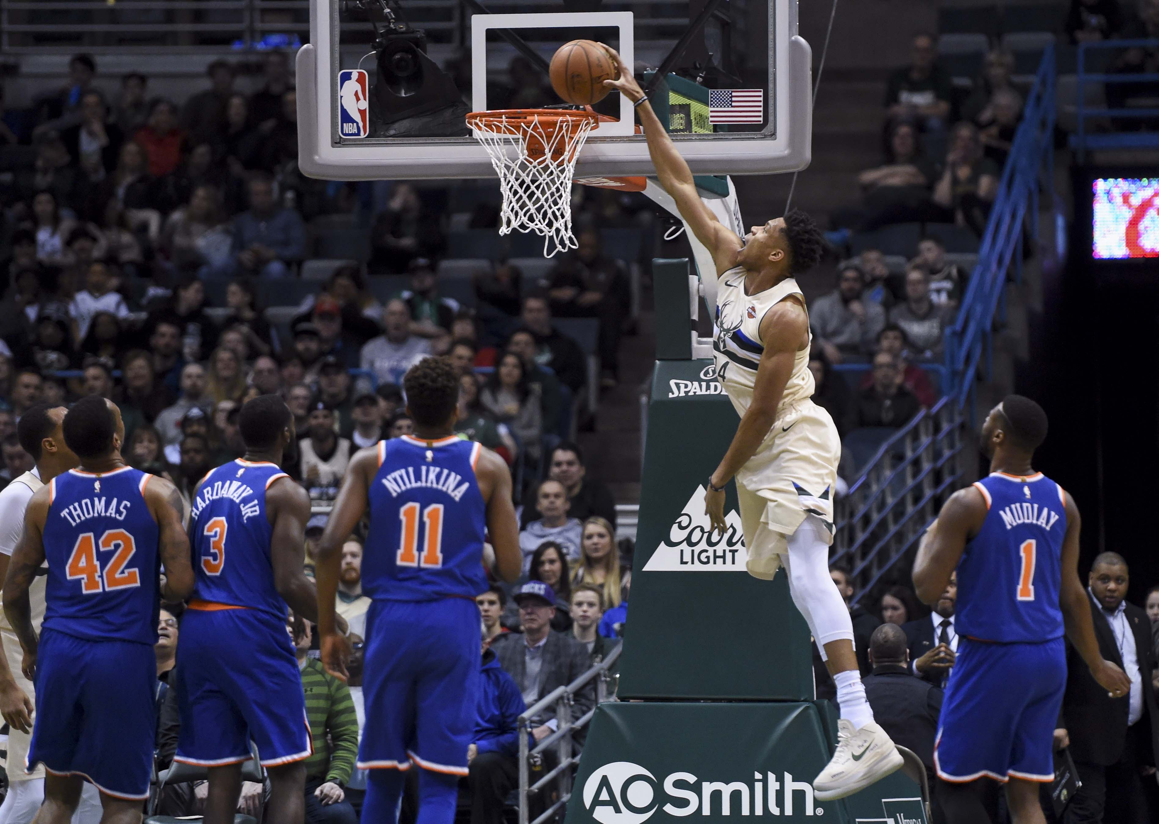 Ο Αντετοκούνμπο βάζει «τρίποντο» στον τουρισμό