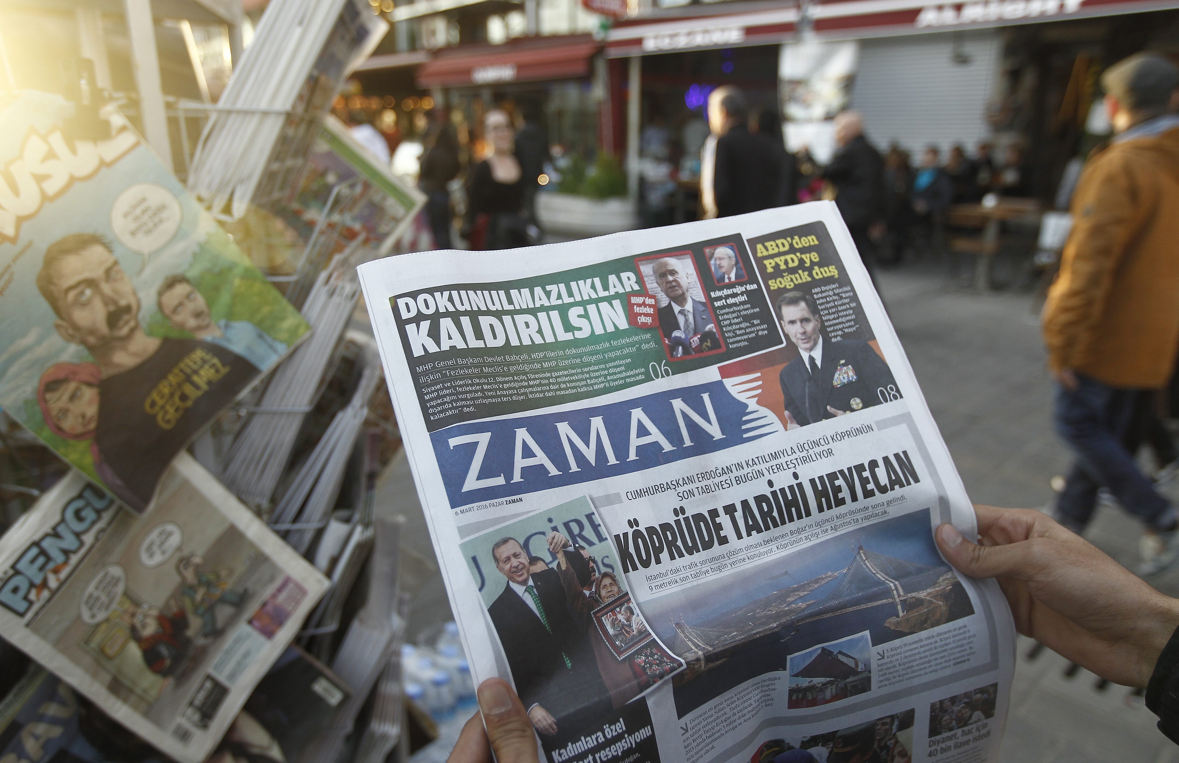 Τουρκία: Ποινές φυλάκισης σε δημοσιογράφους της Zaman