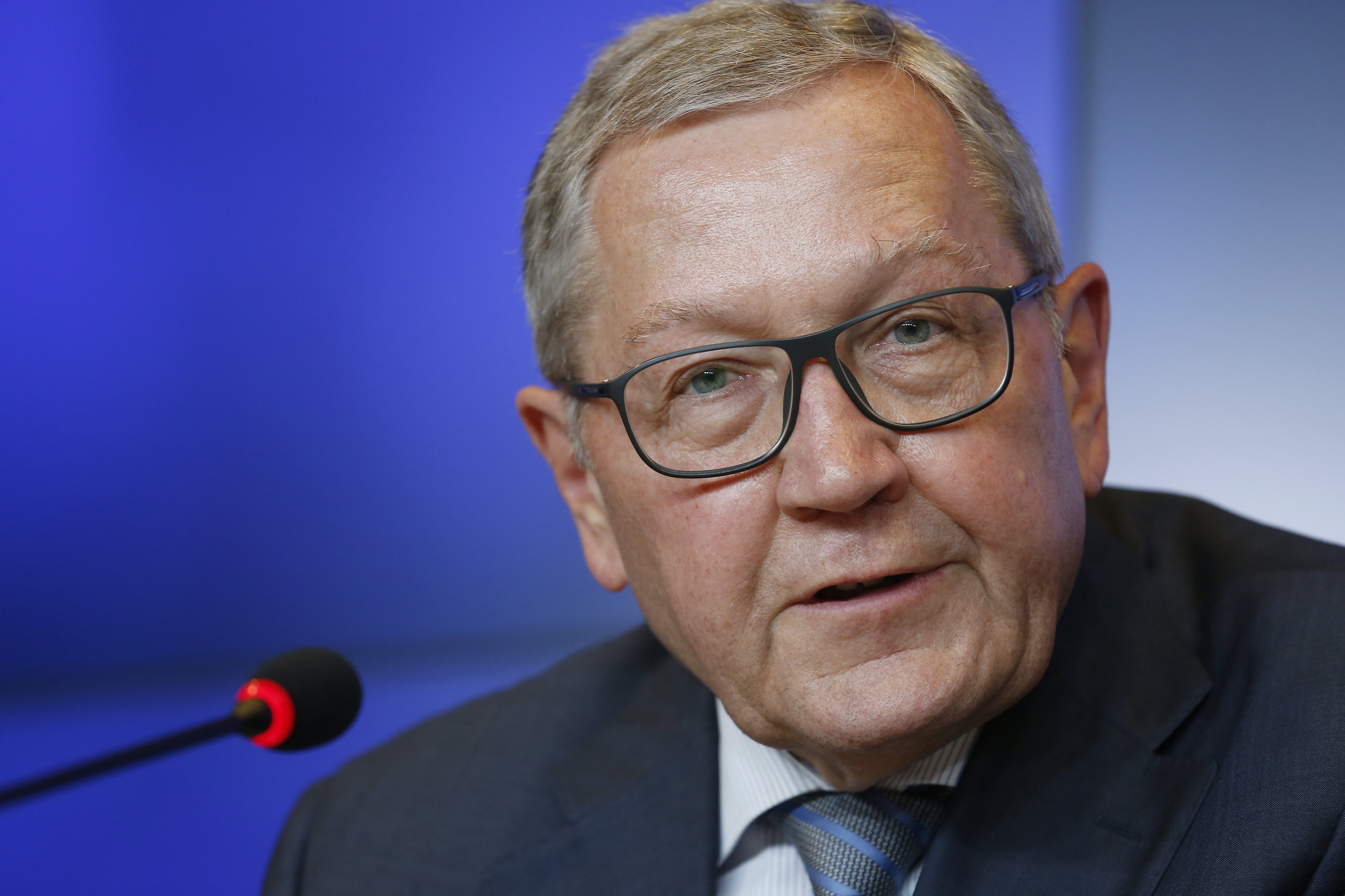 Eurogroup : Οι Γερμανοί «πάγωσαν» τη δόση των 15 δισ. ευρώ λόγω ΦΠΑ στα νησιά