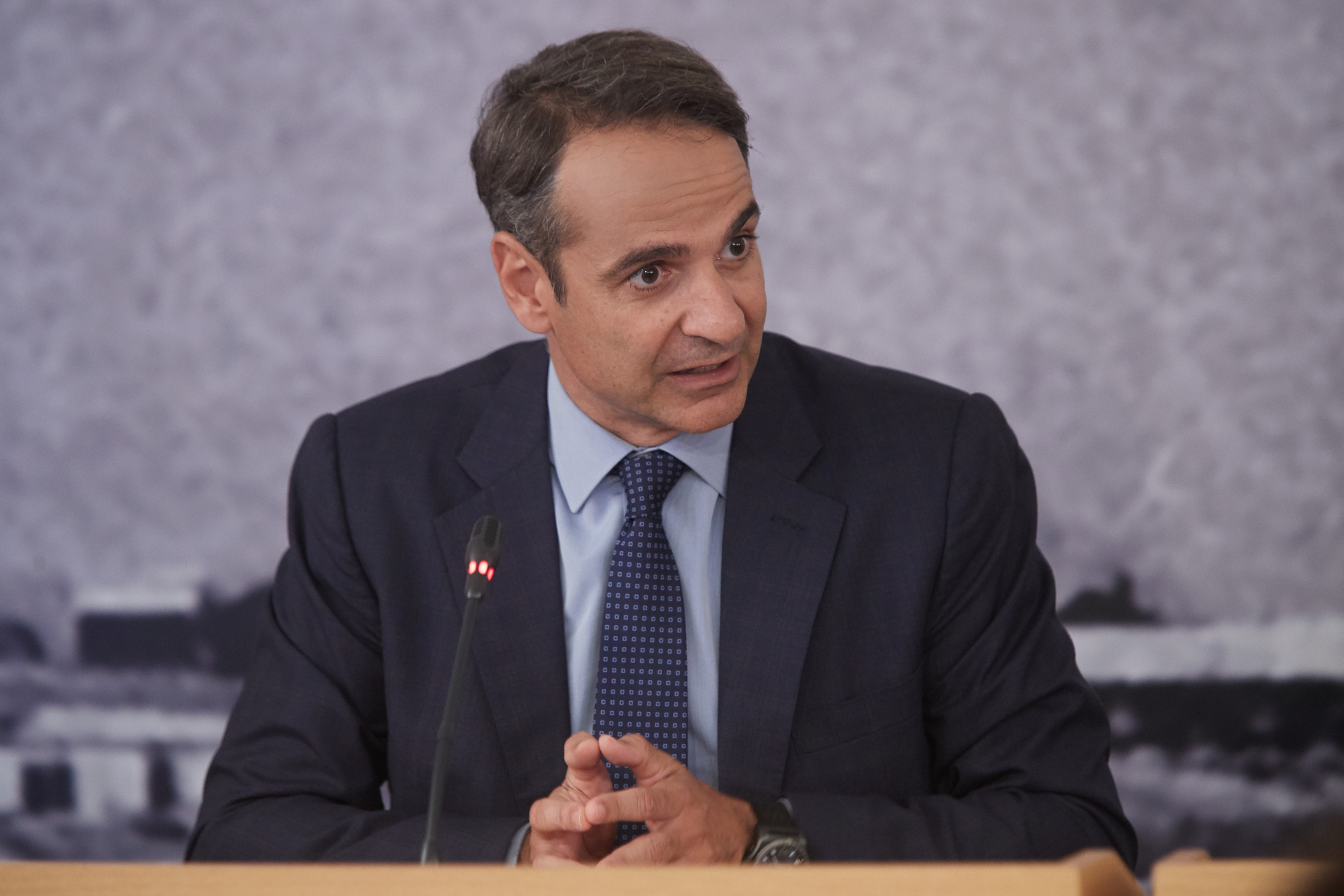 ΕΚΑΒ: Επίσκεψη του Κυριάκου Μητσοτάκη