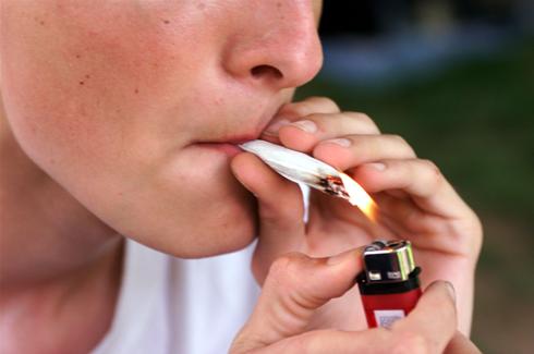 Nearly half of high school students have tried smoking