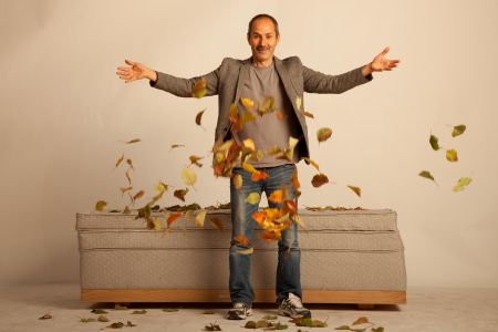 12 ερωτήσεις στον Παύλο Ευμορφίδη