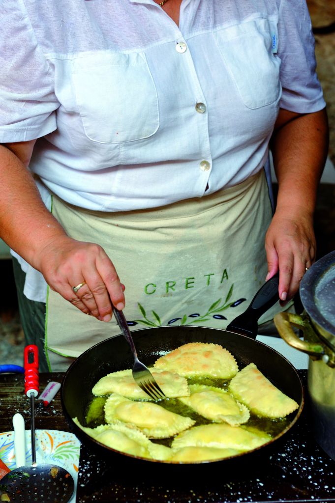 ΕΛΣΤΑΤ: Αυξήθηκε η απασχόληση κατά 2,2% στο λιανικό εμπόριο