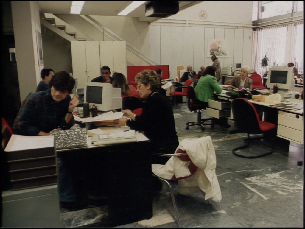 Παραμένουν σε αυτοδίκαιη αργία οι υπόδικοι υπάλληλοι