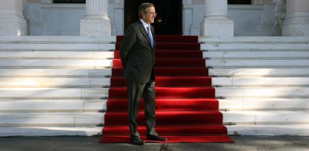 Διχάζει την κυβέρνηση το σενάριο των τριπλών εκλογών τον προσεχή Μάϊο