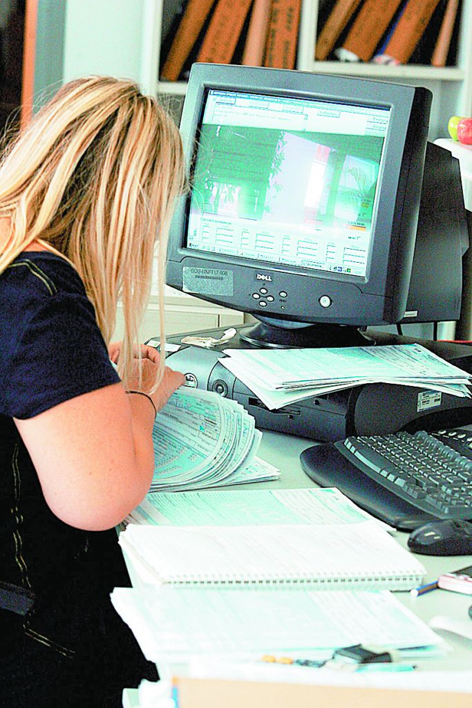 Ως 28 Μαρτίου η ηλεκτρονική υποβολή βεβαιώσεων αποδοχών και συντάξεων