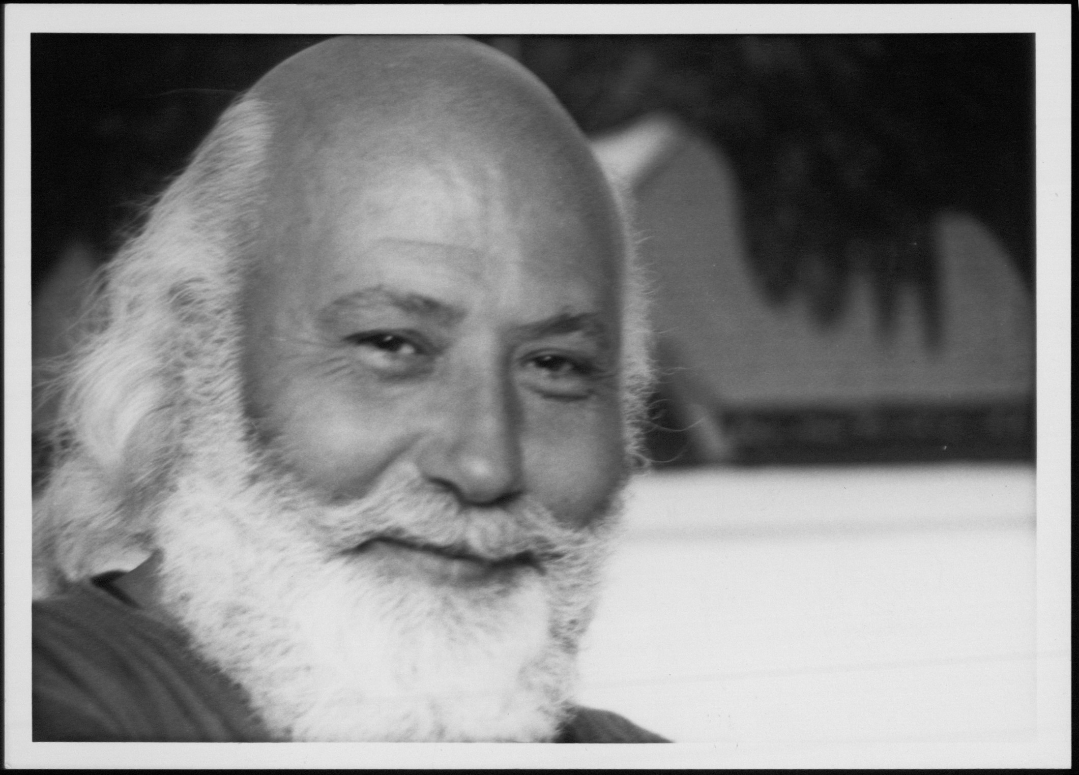 Πέθανε ο συγγραφέας και ζωγράφος Νίκος Χουλιαράς