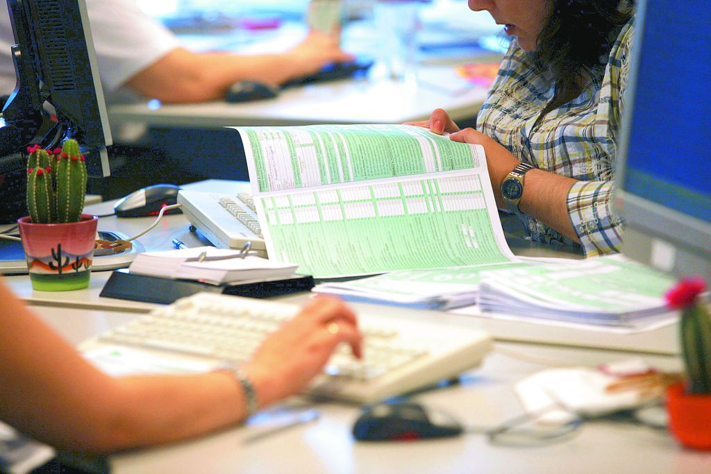 Παράταση στην υποβολή των δηλώσεων και καταβολή των φόρων