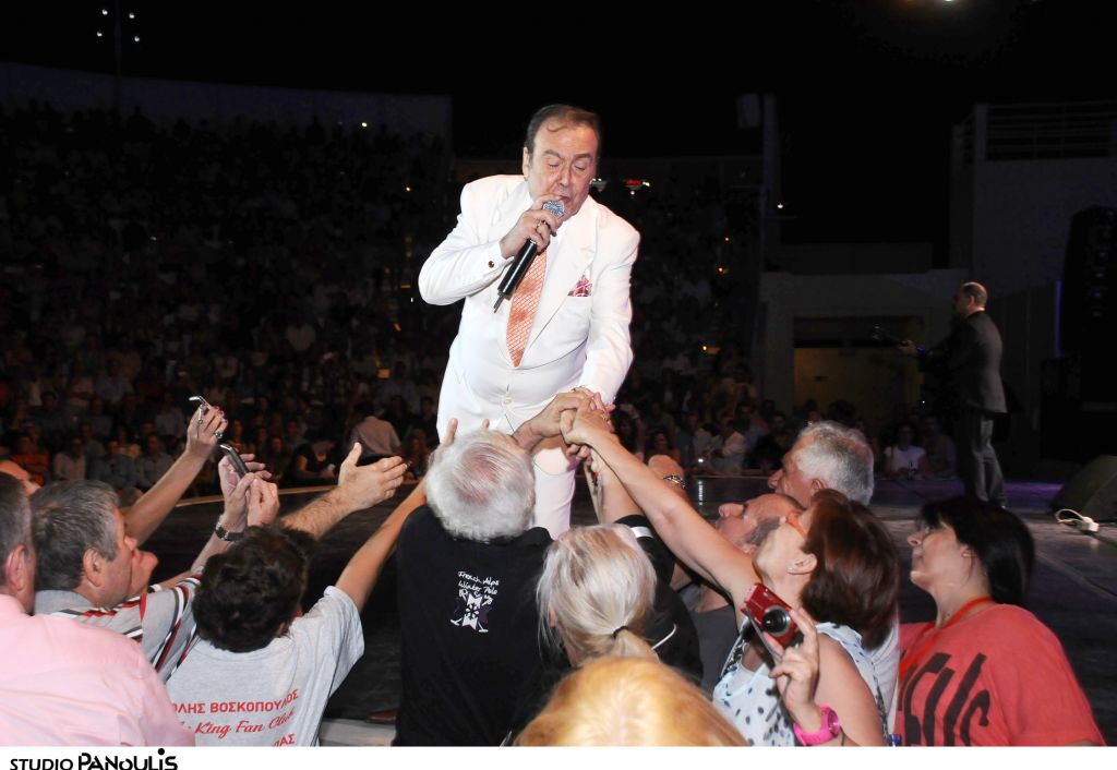 Στο χειρουργείο για επέμβαση ο Τόλης Βοσκόπουλος