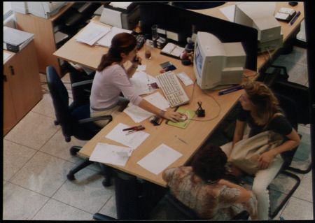 Νέα μείωση κατά 1,6% στις χορηγήσεις δανείων τον Οκτώβριο