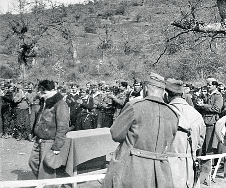 Ο Ζαχαριάδης, ο «πράκτορας» Σιάντος και το σχέδιο δολοφονίας