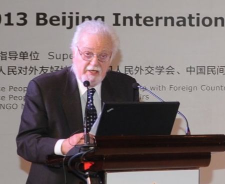 Πέθανε ο Σπύρος Μερκούρης