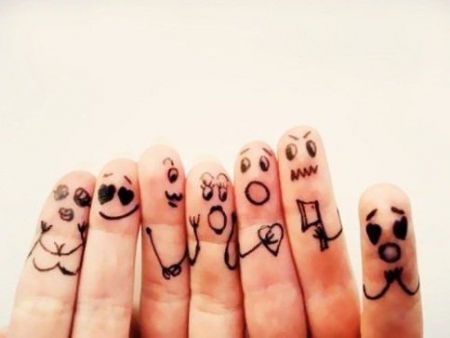 Τα κοινωνικά δίκτυα δεν «γεννούν» φίλους