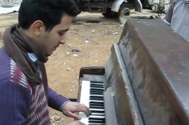 Συρία: Μουσική σε πολιορκημένο παλαιστινιακό καταυλισμό