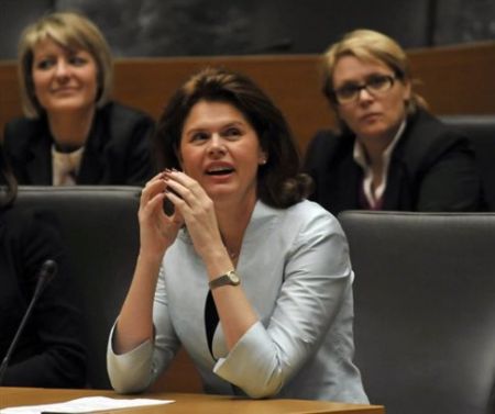 Ποσό 3,5 δισ. δολ. άντλησε η Σλοβενία με έκδοση 5ετών και 10ετών ομολόγων