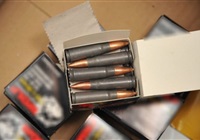 Περίπου 1.200 φυσίγγια βρέθηκαν σε δασική περιοχή στον Καρέα