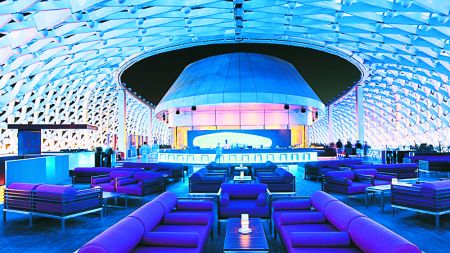 Εφοδος στο Αμπου Ντάμπι