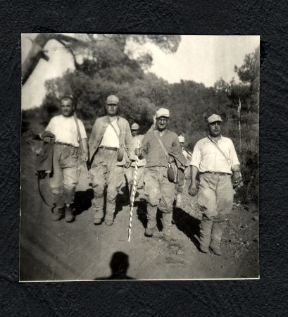 Η επιστράτευση σε τάγματα εργασίας – «Είκοσι Ηλικίες» (Αμελέ Ταμπουρλαρί)