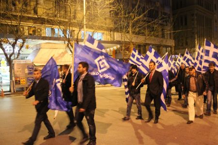 Ακροδεξιοί διεκδικούν την «πελατεία» της Χρυσής Αυγής