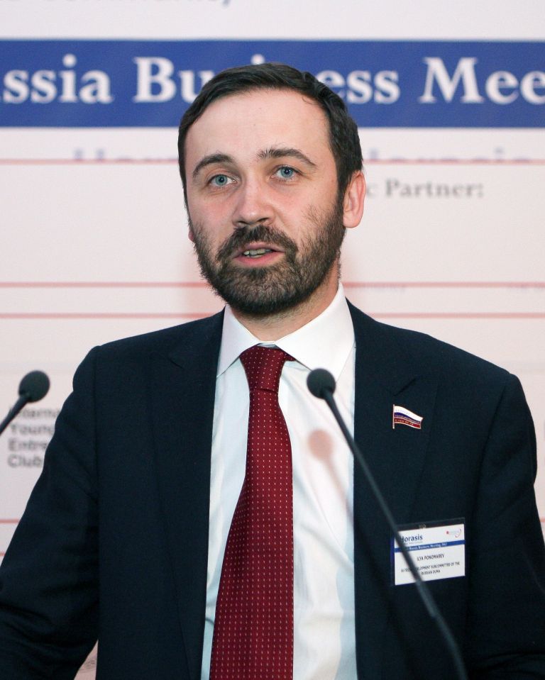 Ρωσία:Βουλευτής ψήφισε «νιετ» στην προσάρτηση της Κριμαίας | tovima.gr