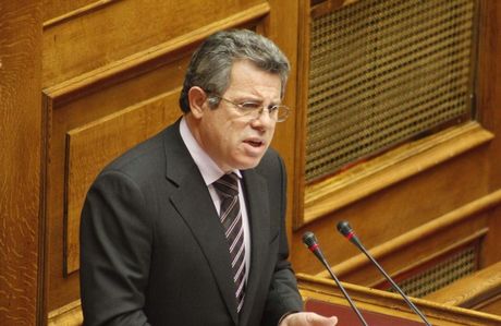 Γ.Βλάχος: Αν δεν ψηφίσω γάλα 11 ημερών κάνω κομματικό παράπτωμα; | tovima.gr