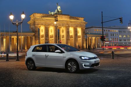 VW e-Golf: Το (ηλεκτρικό) αυτοκίνητο του λαού