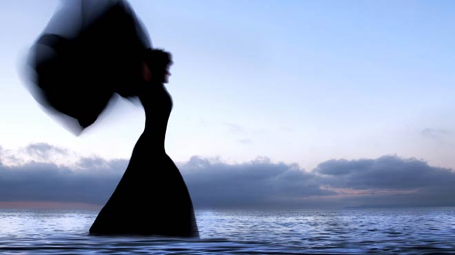 Ταξιδέψτε με τη «Nαυς των Ονείρων» στον Κενό Χώρο