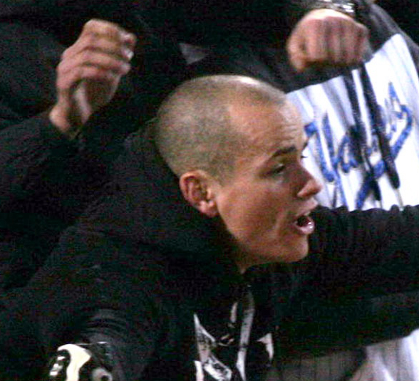 Άγριο επεισόδιο στη Βουλή με τον υιό Μπαλτάκο