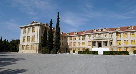 Σίβυλλα alert! Οι κολλεγιόπαιδες Λαζαρίδης, Καψής, Παπανδρέου, Κύρτσος ξένοι στην ίδια πόλη