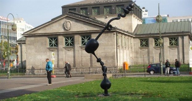 Η Ε. Βαροπούλου διευθύντρια στο Ελληνικό Ιδρυμα Πολιτισμού στο Βερολίνο