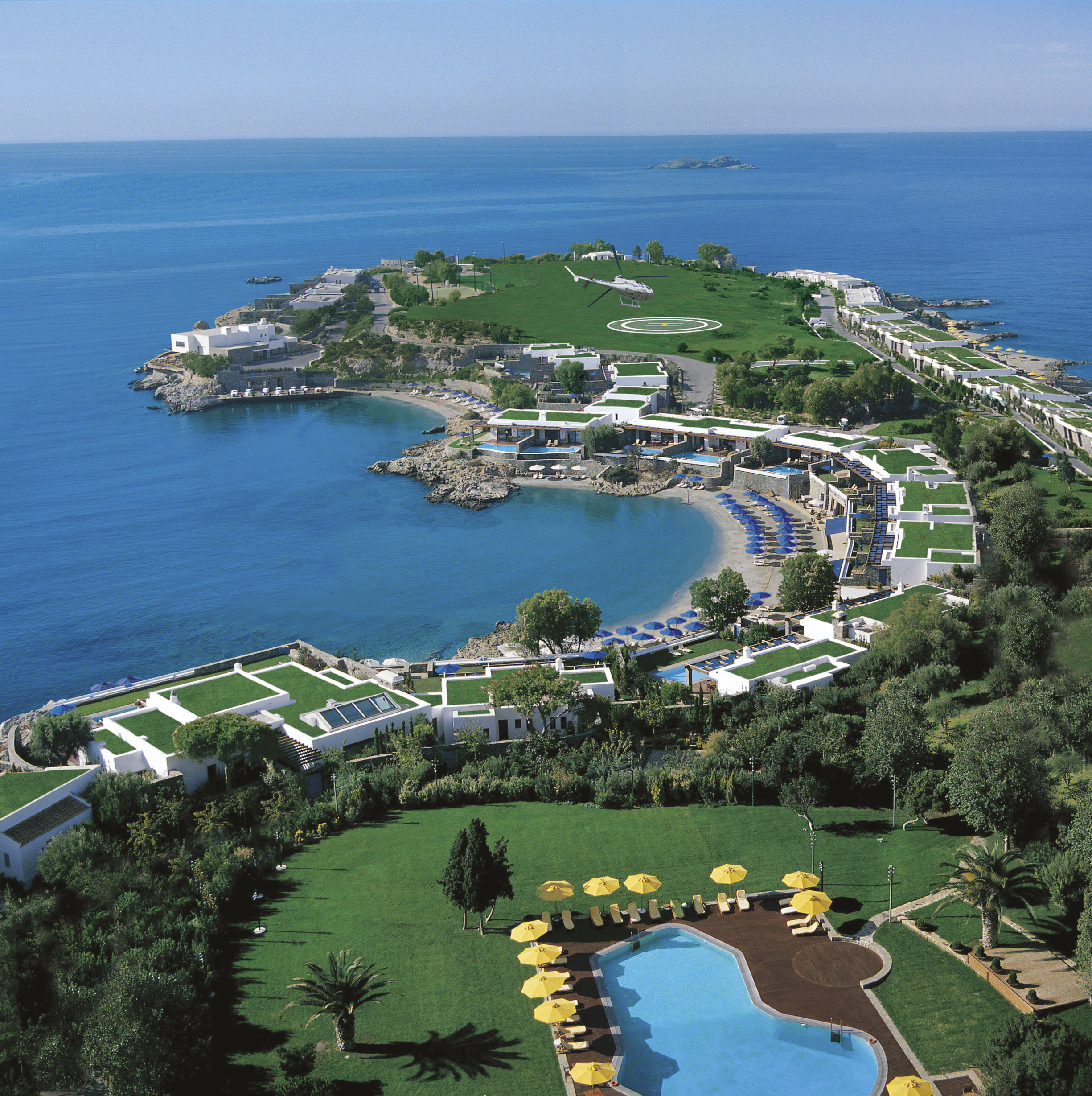 Grand Resort Lagonissi: Υποψήφιο στα World Travel Awards