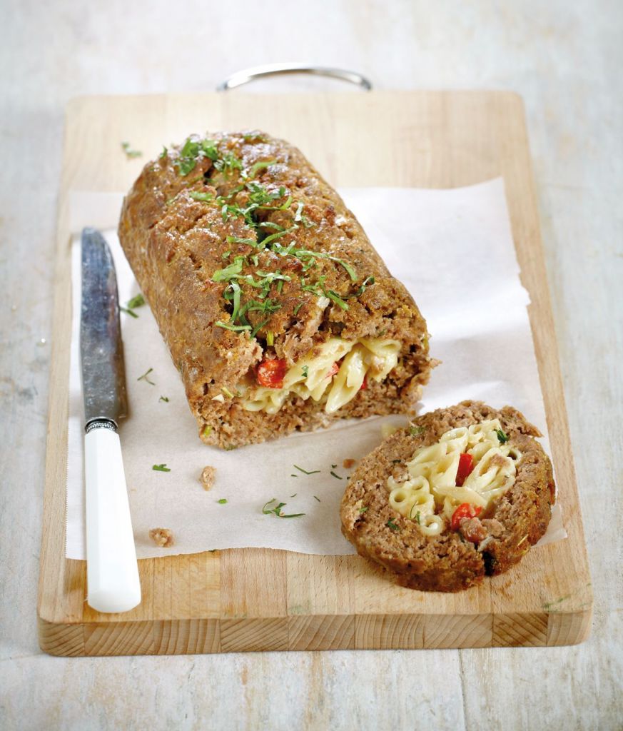 Ρολό κιμά με γέμιση πένες