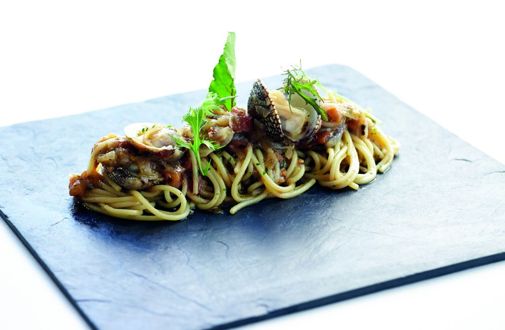 To Βαρούλκο επιστρέφει στο λιμάνι του