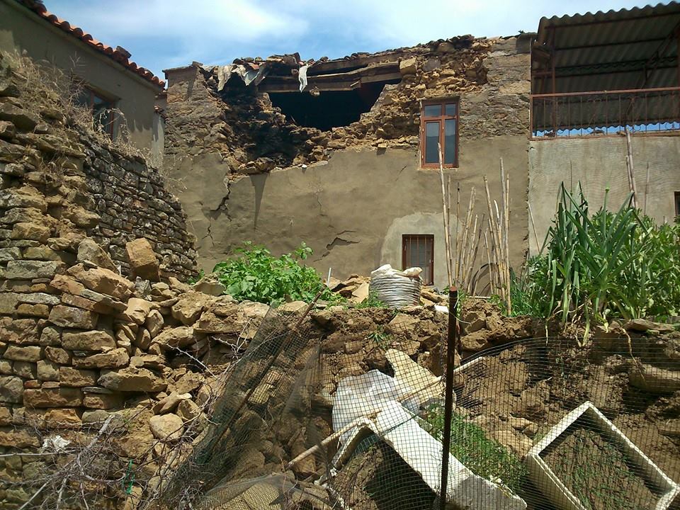 Εκτεταμένες υλικές ζημιές στα ελληνικά χωριά της Ίμβρου λόγω του σεισμού