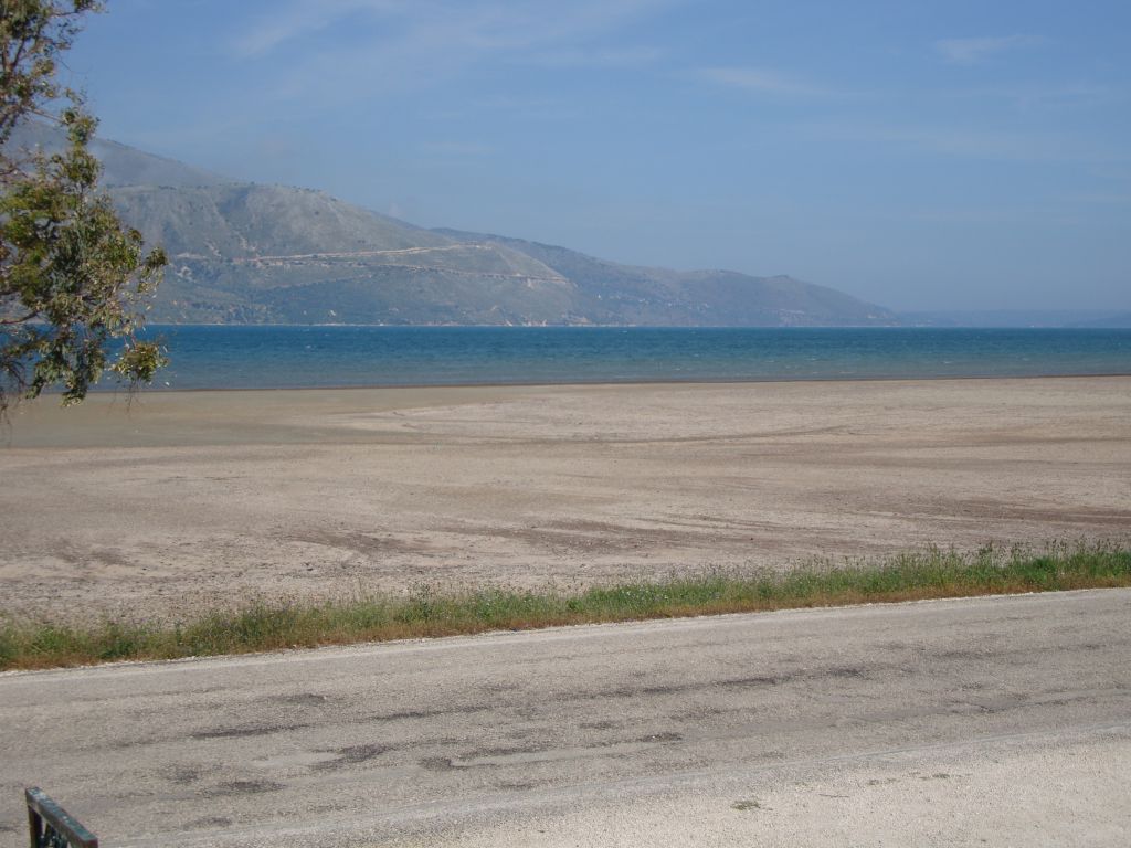 Σπ. Γαλιατσάτος: Κράτησε δυνάμεις ο τουρισμός το 1ο πεντάμηνο 2015