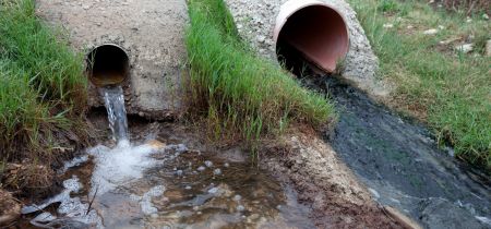 Μια… λεκάνη με επικίνδυνο κοκτέιλ χημικών