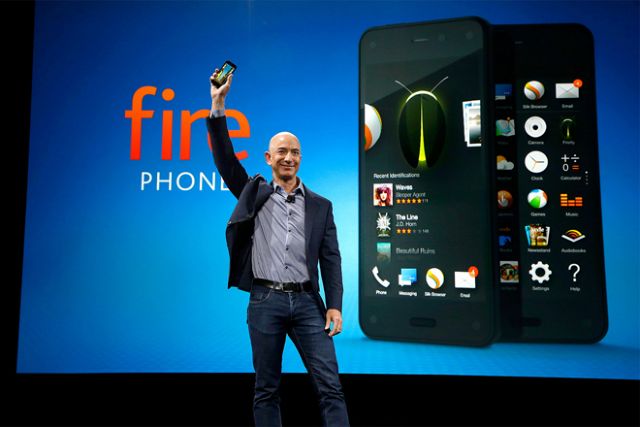 Παρουσιάστηκε το 3D κινητό Fire Phone