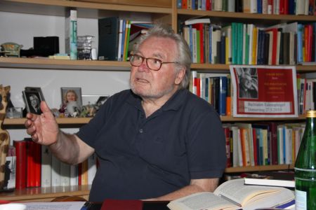 Οσκαρ Νεγκτ: Απειλή για τη δημοκρατία το έλλειμμα κοινωνικού κράτους