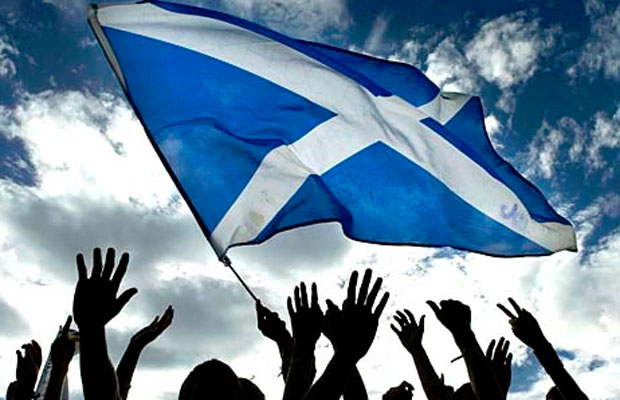 Σκωτία: Μπροστά το «όχι» στην ανεξαρτησία, με μειωμένο ποσοστό