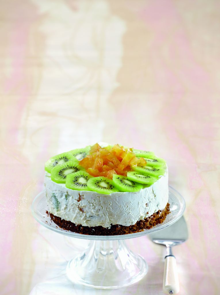 Τσιζκέικ ανθότυρου με πορτοκάλι, σε βάση ντάκου