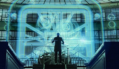 Ο οίκος Cartier δίνει το δικό του σχήμα στον χρόνο